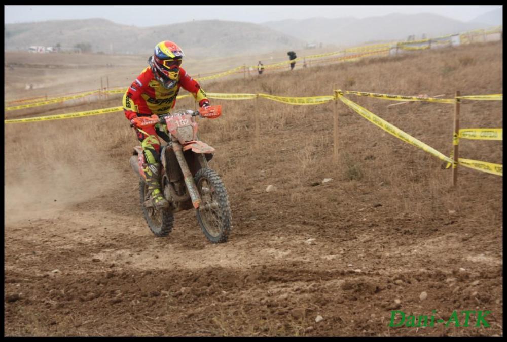 2016-10-13-15.14.09_ISDE_Navarra-.jpg