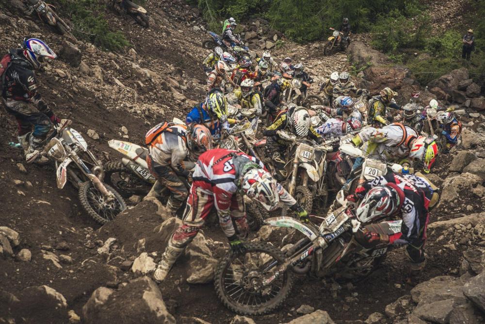 red-bull-hare-scramble-2014.jpg.jpg.78d4e364fdb22ce9f312c79245f410b8.jpg