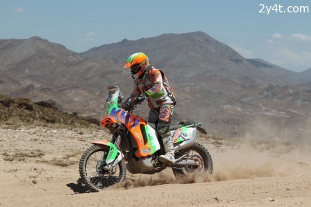 Rally: Una avería en la moto aparta a Rosa Romero del Dakar